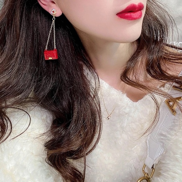 Earrings - Picture 5 of 5